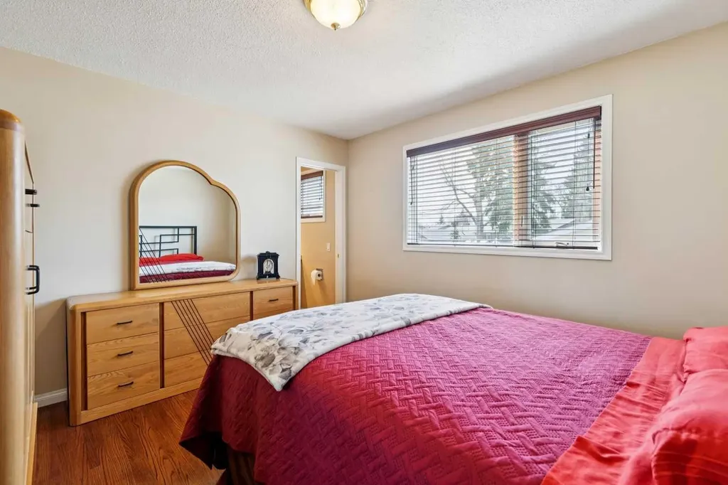 8523 Addison Place SE Calgary AB T2H 1R6