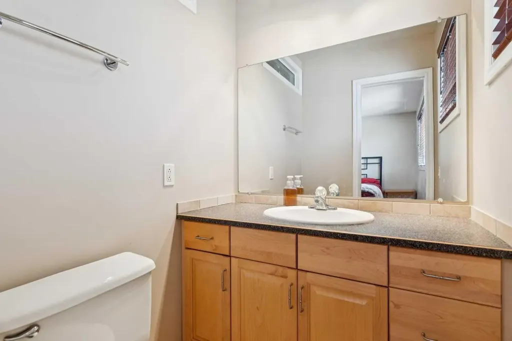 8523 Addison Place SE Calgary AB T2H 1R6