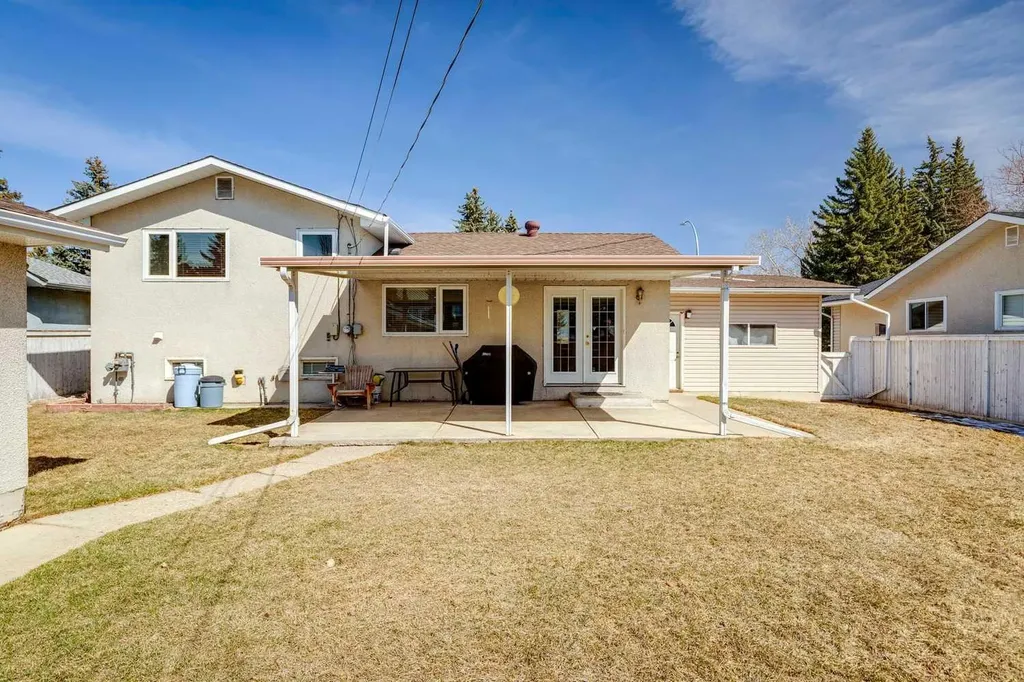 8523 Addison Place SE Calgary AB T2H 1R6