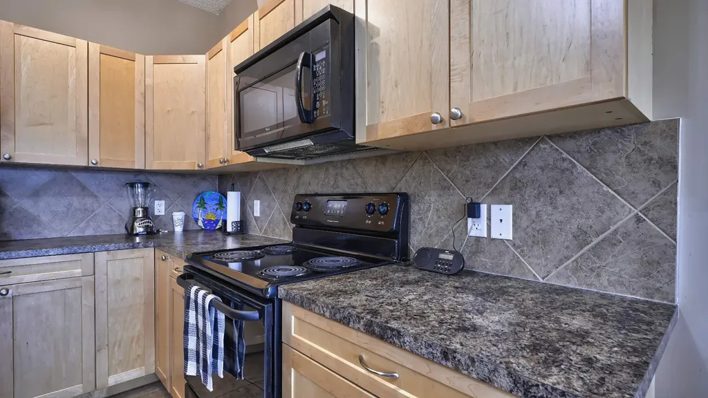 620 Luxstone Landing SW Airdrie AB T4B 0B6