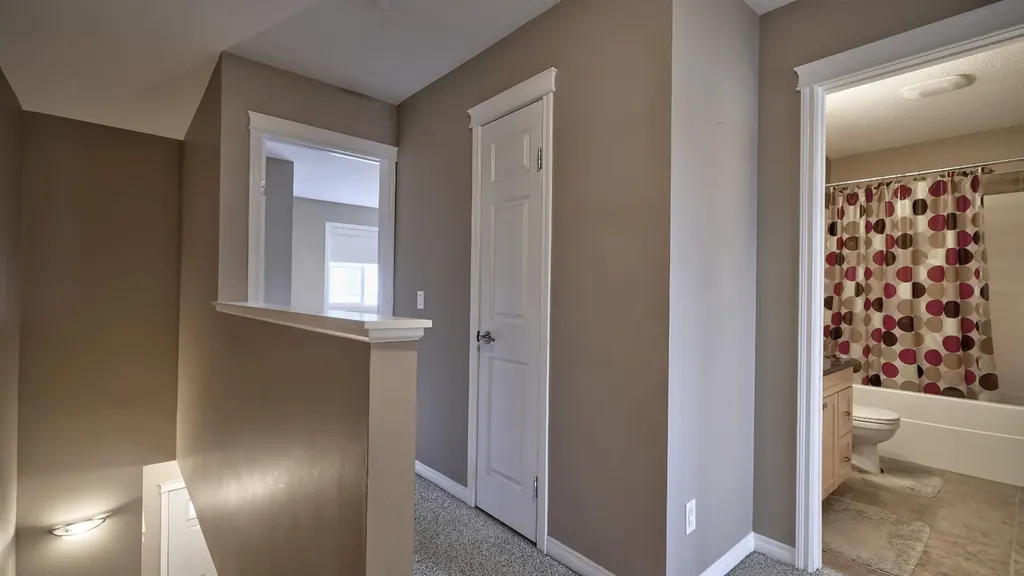 620 Luxstone Landing SW Airdrie AB T4B 0B6