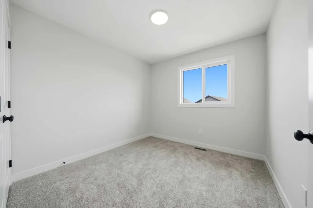 73 Pinnacle Close Blackfalds AB T4M 0M3