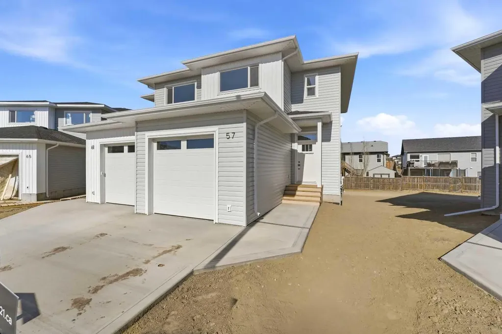 73 Pinnacle Close Blackfalds AB T4M 0M3
