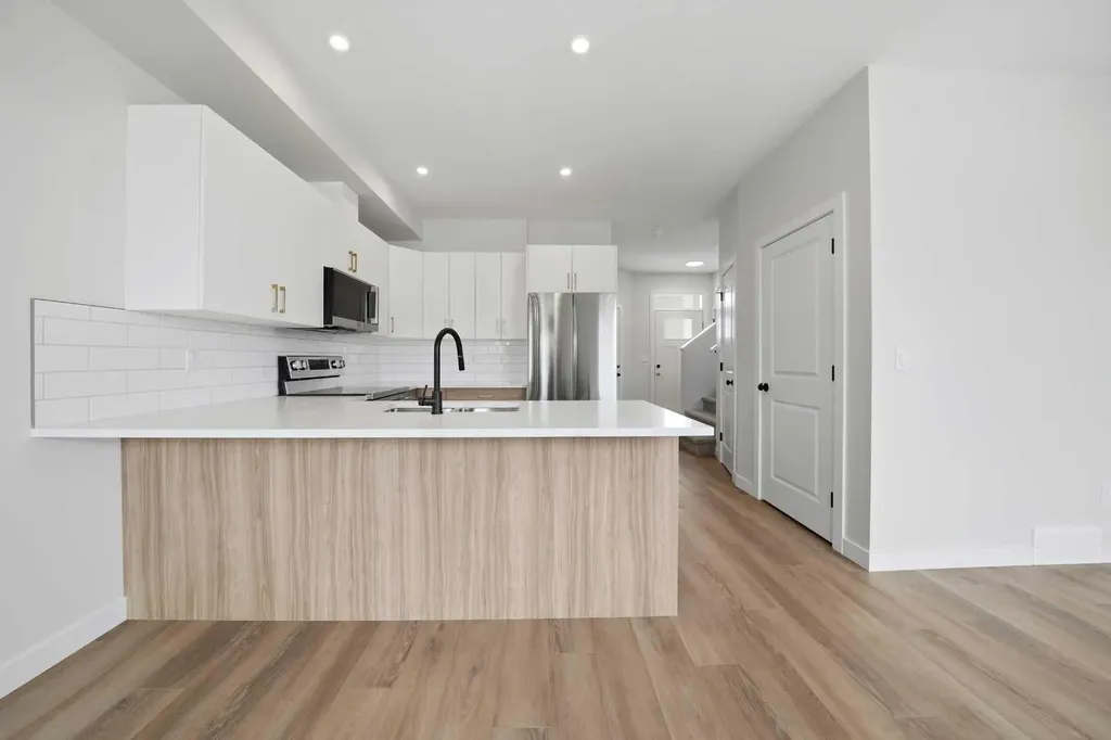 73 Pinnacle Close Blackfalds AB T4M 0M3