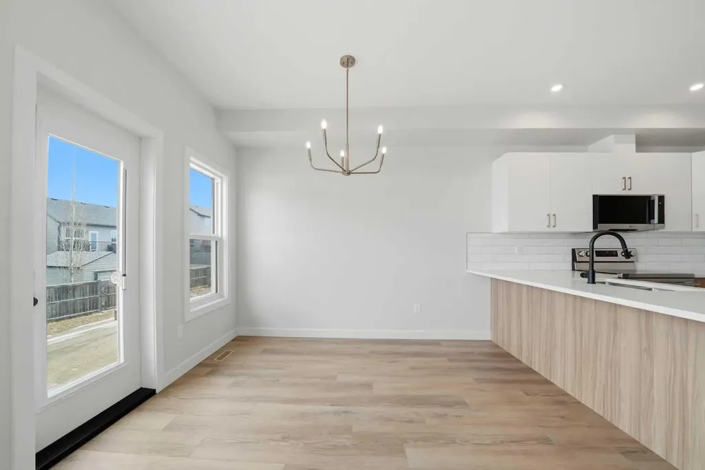 73 Pinnacle Close Blackfalds AB T4M 0M3