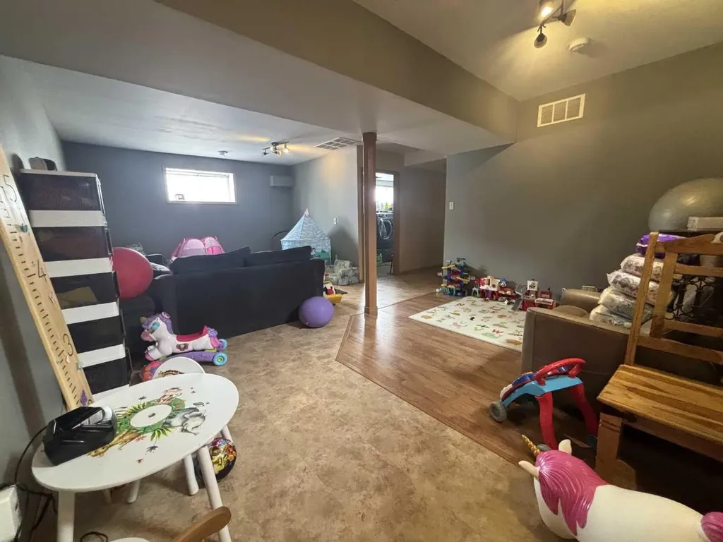 224011 680 Rural Athabasca County Athabasca AB T9S2B8