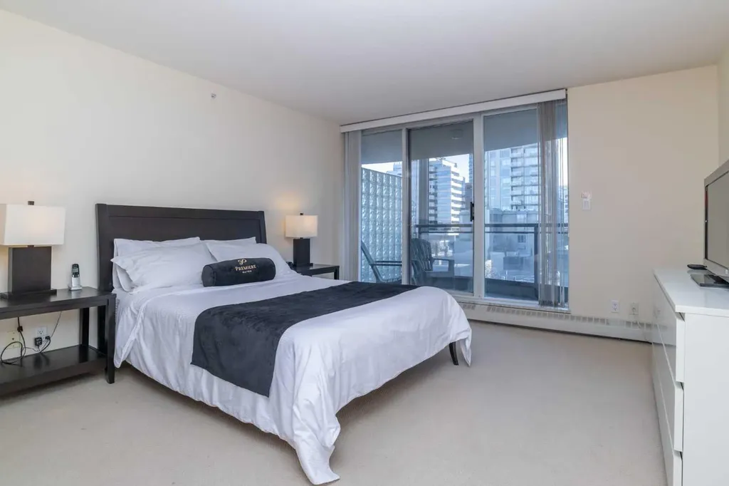 1108 6 Avenue SW Calgary AB T2P5K1