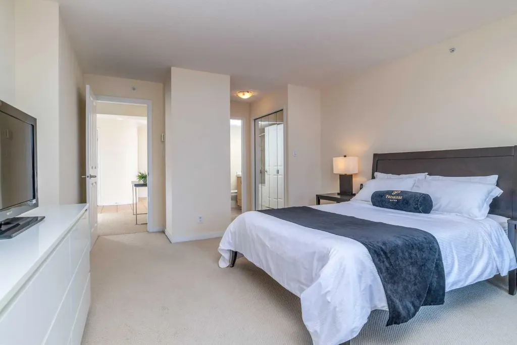 1108 6 Avenue SW Calgary AB T2P5K1