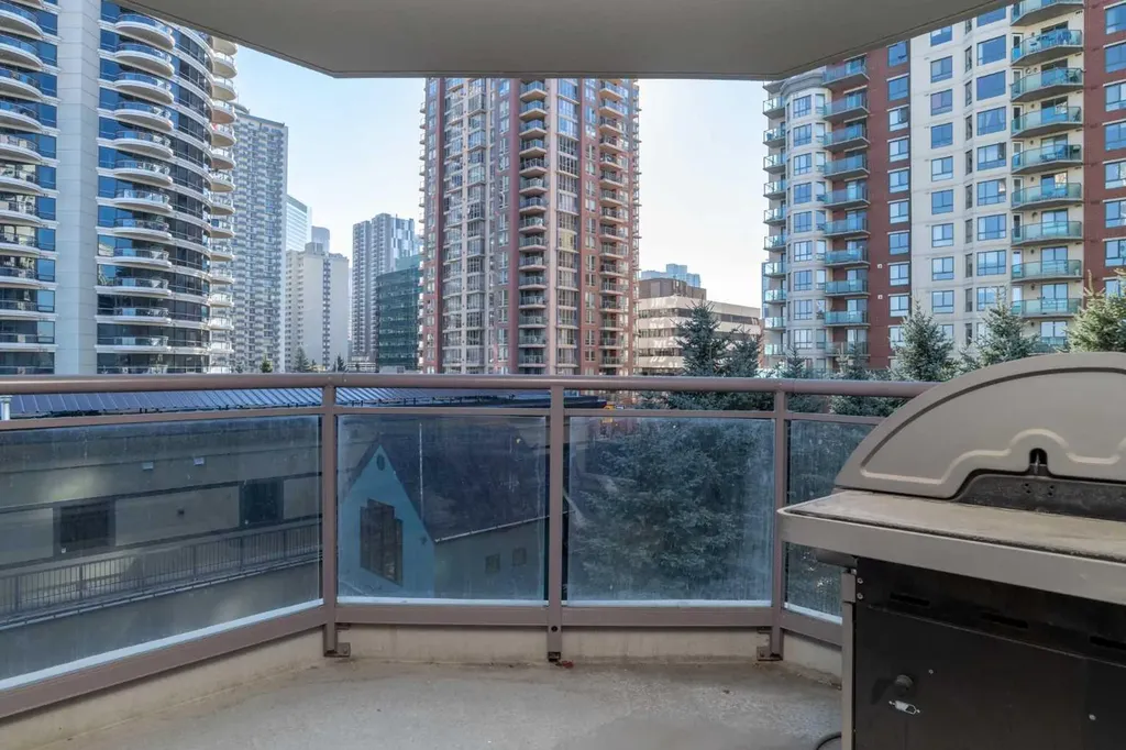 1108 6 Avenue SW Calgary AB T2P5K1