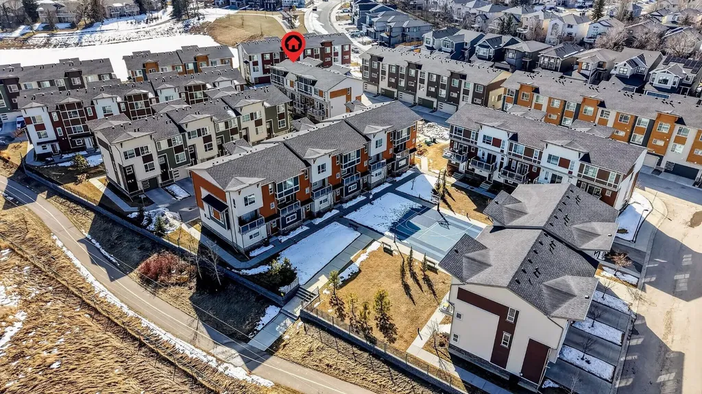 220 Harvest Grove Walk NE Calgary AB T3K 2M1