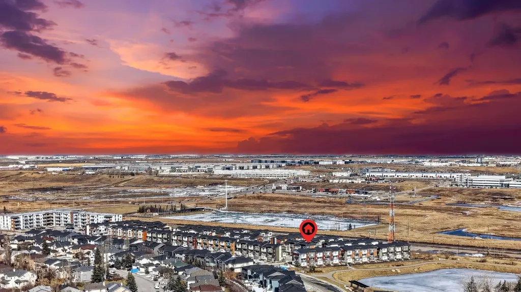 220 Harvest Grove Walk NE Calgary AB T3K 2M1
