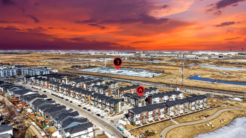 220 Harvest Grove Walk NE Calgary AB T3K 2M1