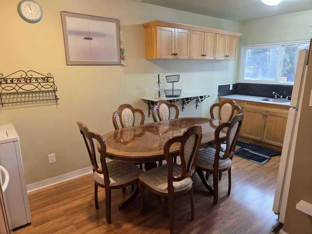 8235 Elbow Drive SW Calgary AB T2V 1K6