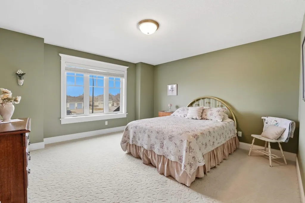 31 Ashley Close Red Deer AB T4R 2X3