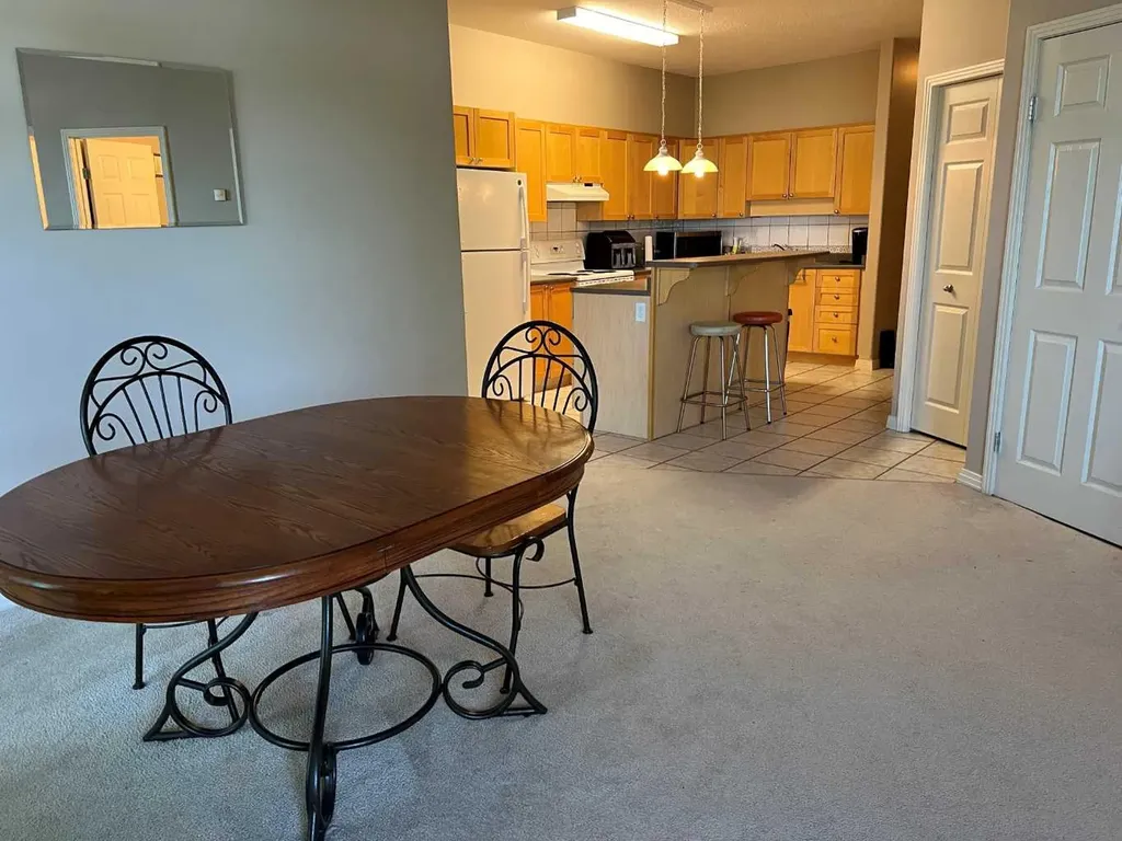 1095 Timberline Drive E Fort Mcmurray AB T9K 1Y7