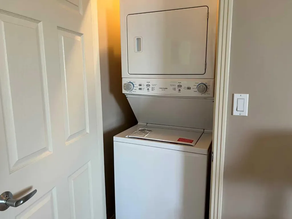 1095 Timberline Drive E Fort Mcmurray AB T9K 1Y7