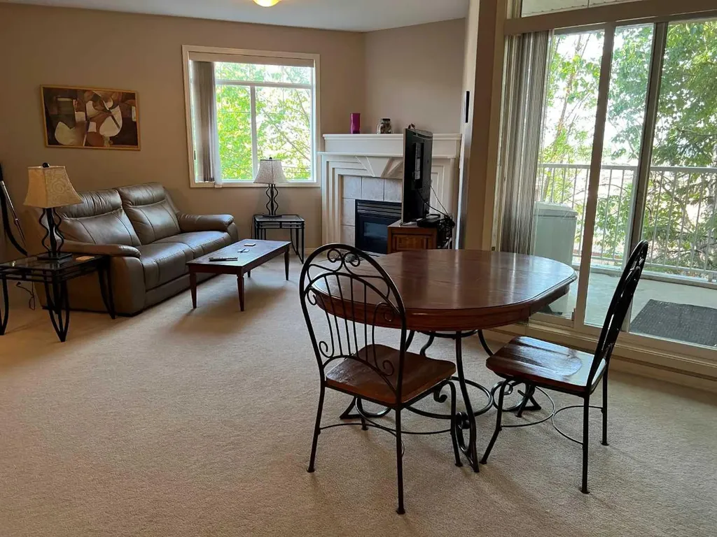 1095 Timberline Drive E Fort Mcmurray AB T9K 1Y7