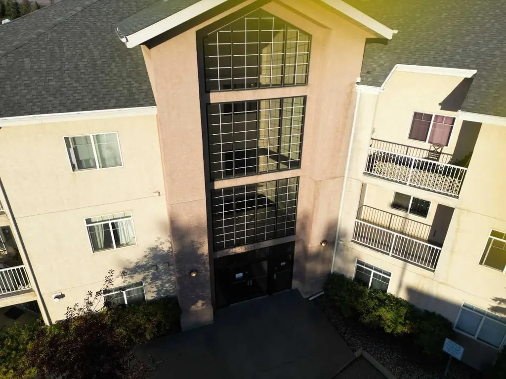 1095 Timberline Drive E Fort Mcmurray AB T9K 1Y7
