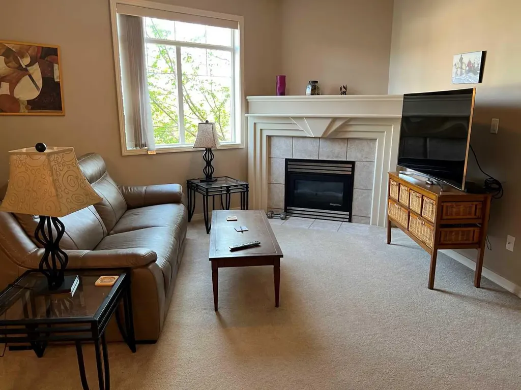 1095 Timberline Drive E Fort Mcmurray AB T9K 1Y7
