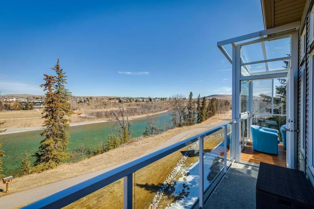 189 Crawford Drive Cochrane AB T4C 2G8