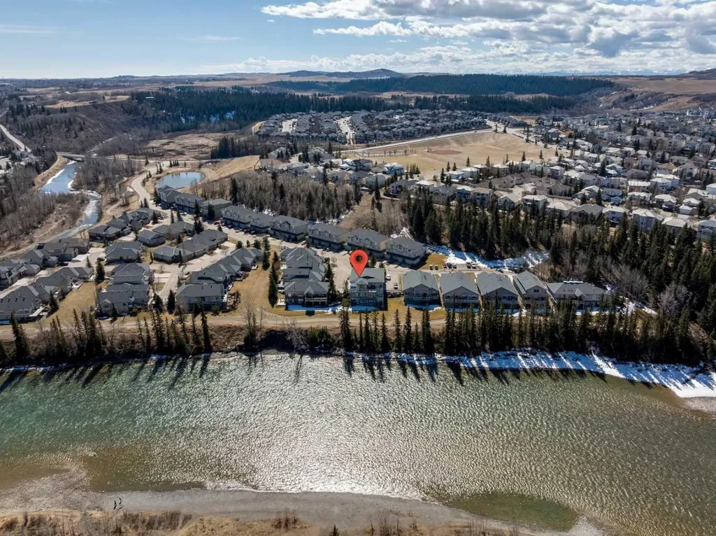 189 Crawford Drive Cochrane AB T4C 2G8