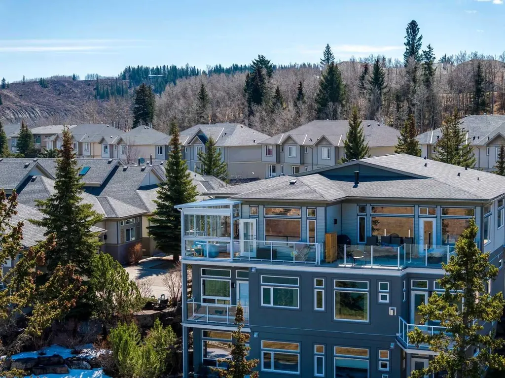 189 Crawford Drive Cochrane AB T4C 2G8