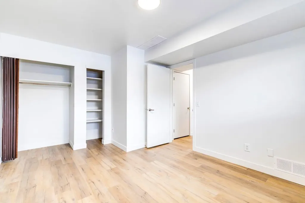 1415 44 Street SE Calgary AB T2A 5E6