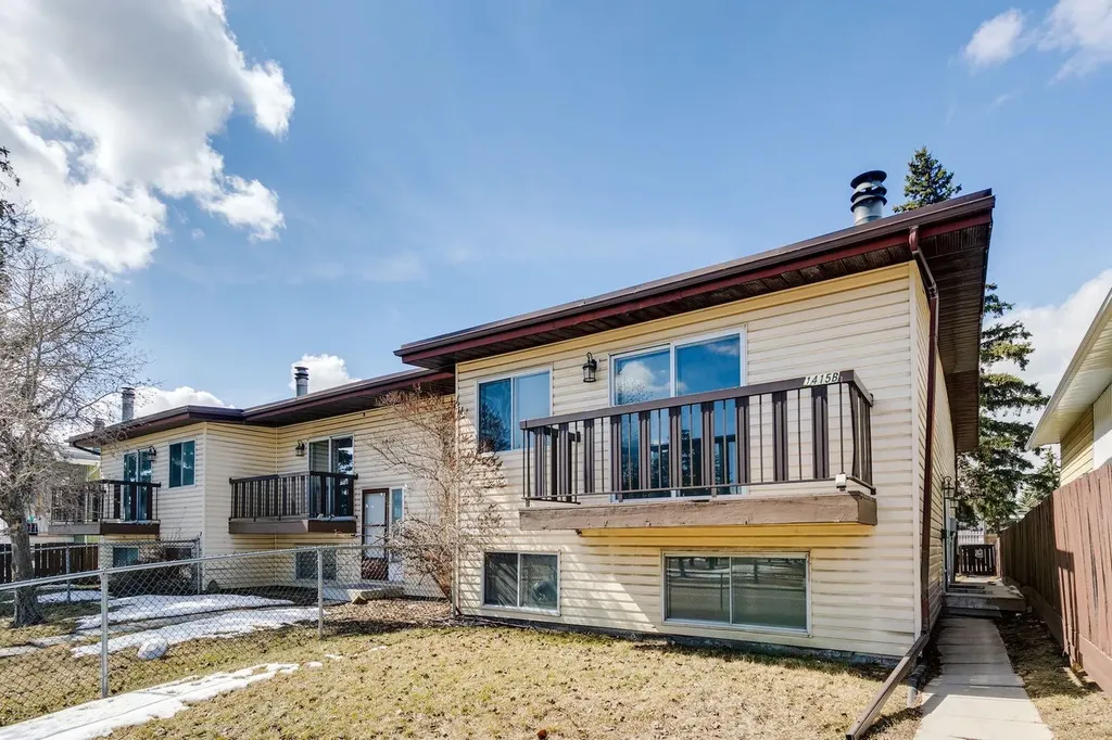 1415 44 Street SE Calgary AB T2A 5E6