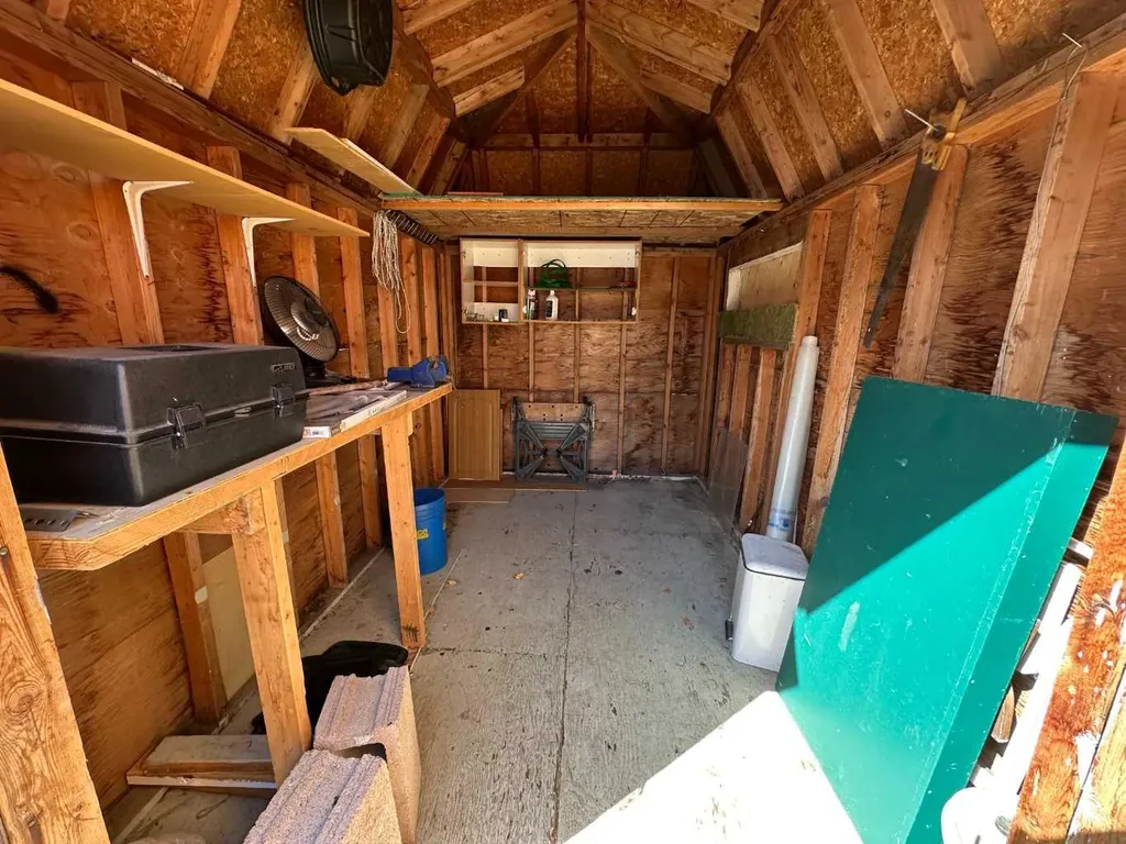 538 12c Street N Lethbridge AB T1H 2N3