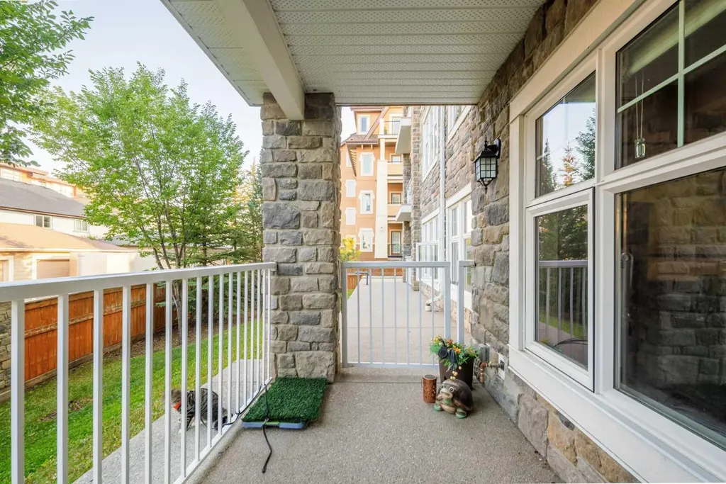 11 Mahogany Row SE Calgary AB T3M 2L6