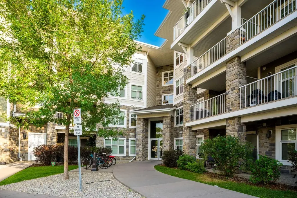 11 Mahogany Row SE Calgary AB T3M 2L6