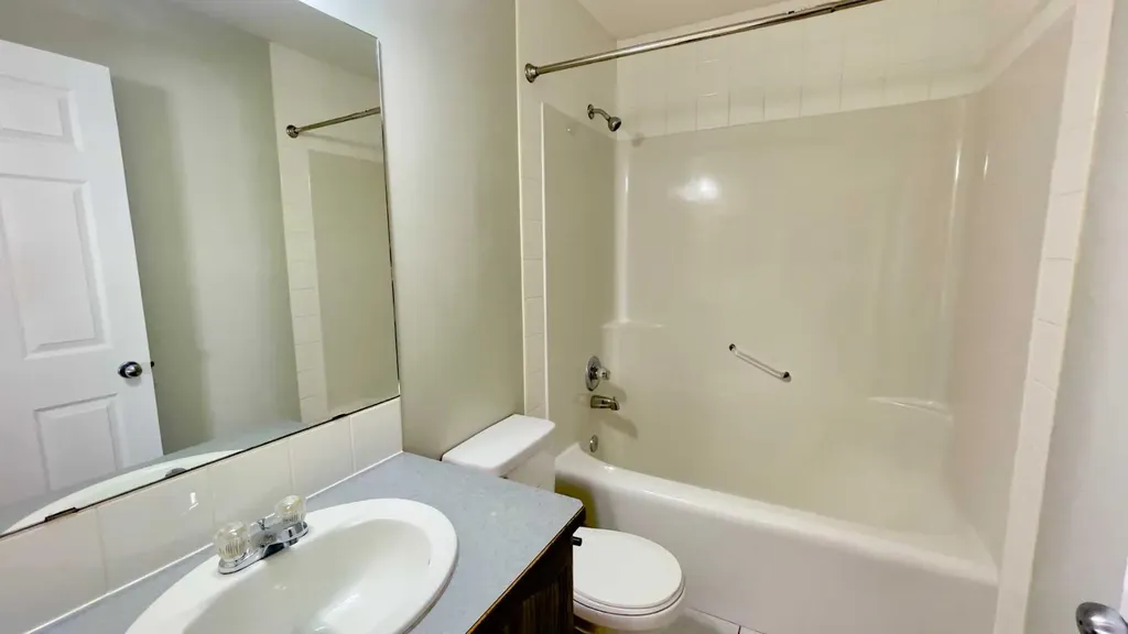 34 Blackfoot Road W Lethbridge AB T1K 7P5