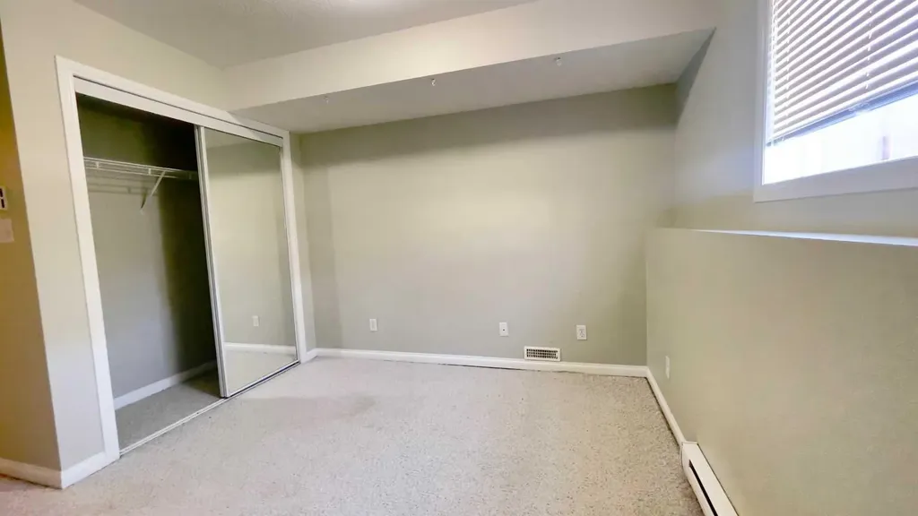 34 Blackfoot Road W Lethbridge AB T1K 7P5