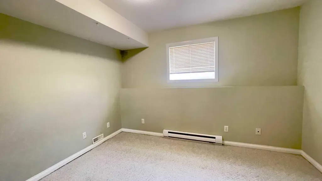 34 Blackfoot Road W Lethbridge AB T1K 7P5