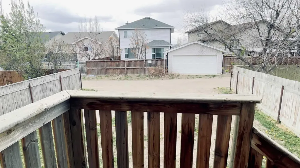 34 Blackfoot Road W Lethbridge AB T1K 7P5