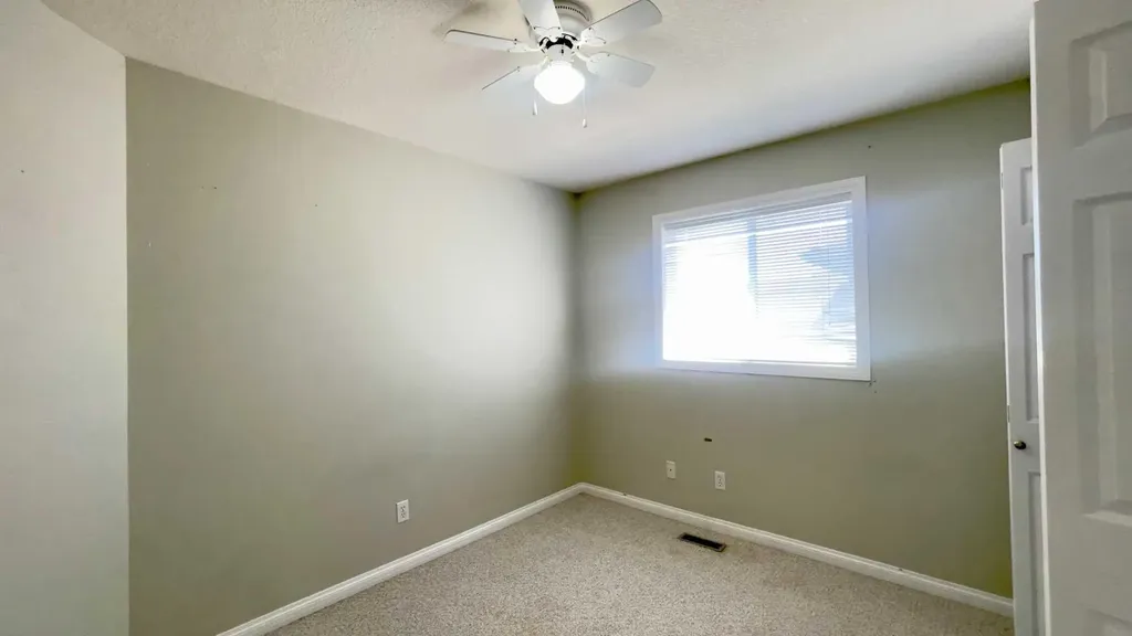 34 Blackfoot Road W Lethbridge AB T1K 7P5