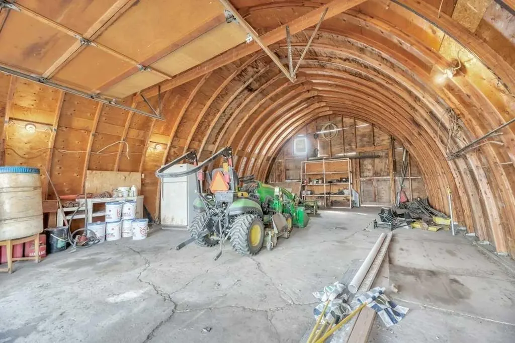261083 Township Road 222 Rural Wheatland County AB T0J 0M0