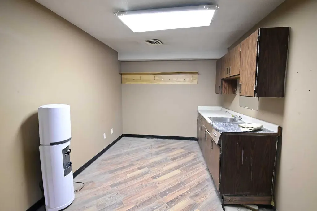 7419 50 Avenue Red Deer AB T4P 1M5