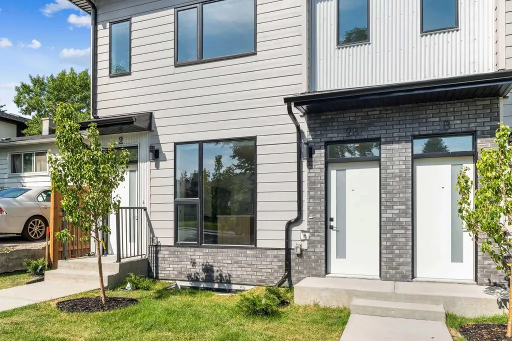 2831 36 Street SW Calgary AB T3E 2Z9
