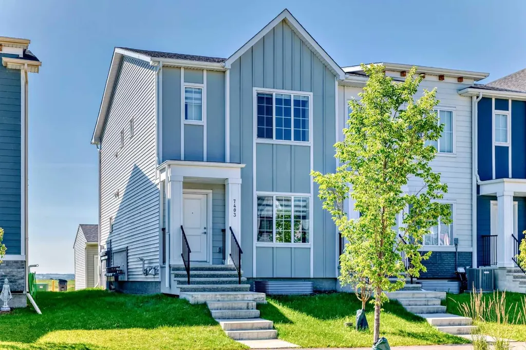 7403 202 Avenue SE Calgary AB T3S 0E8