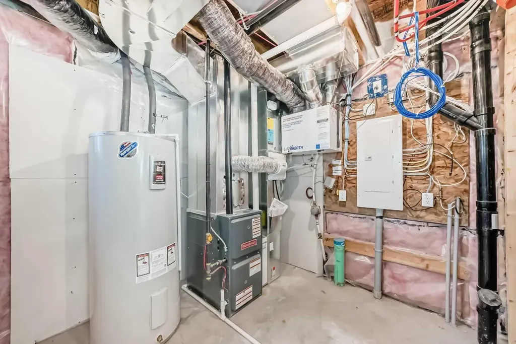 7403 202 Avenue SE Calgary AB T3S 0E8