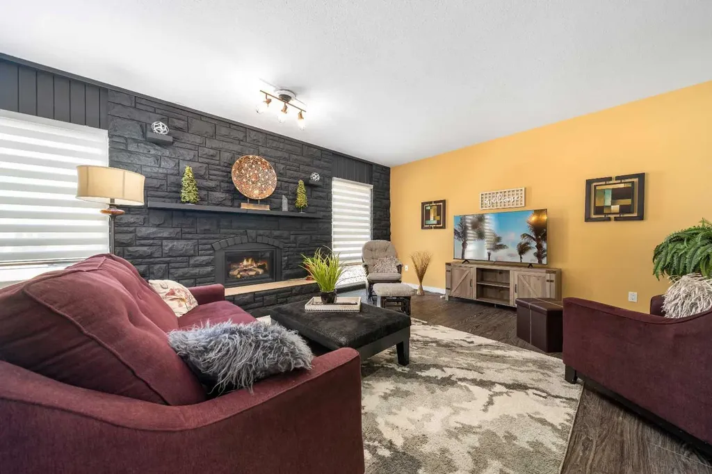 2672 12 Avenue SE Medicine Hat AB T1B 1V6