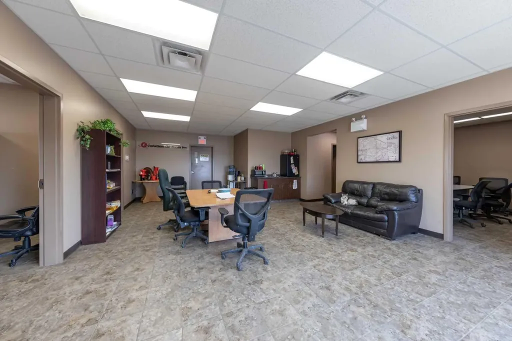 7156 56 Street Lloydminster AB T9V 3N6