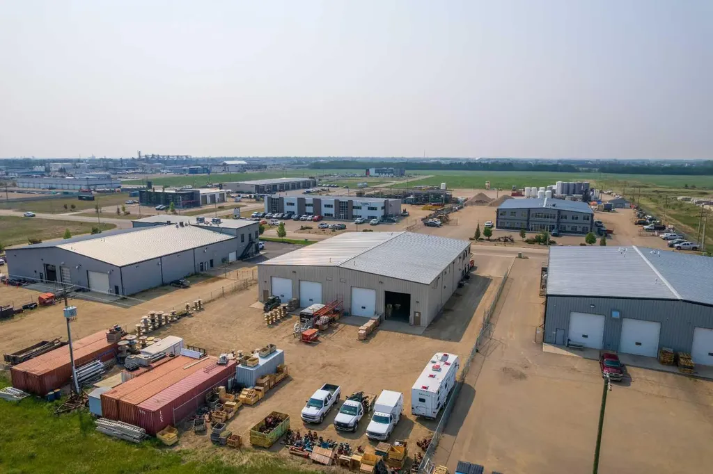 7156 56 Street Lloydminster AB T9V 3N6
