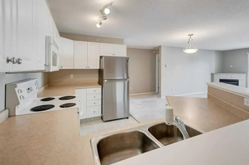 4975 130 Avenue SE Calgary AB T2X 4P1