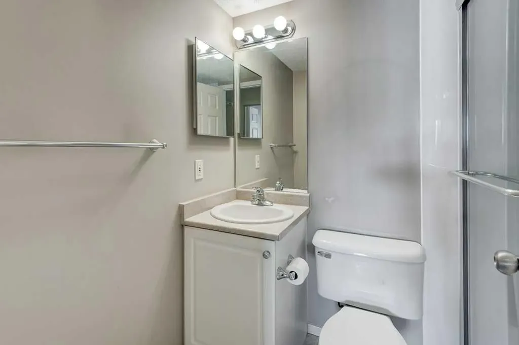 4975 130 Avenue SE Calgary AB T2X 4P1