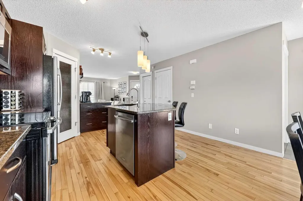 336 Cranberry Circle SE Calgary AB T3M 1E4