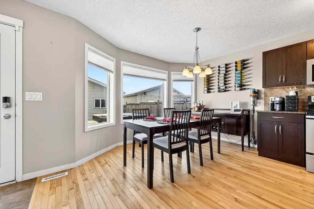 336 Cranberry Circle SE Calgary AB T3M 1E4