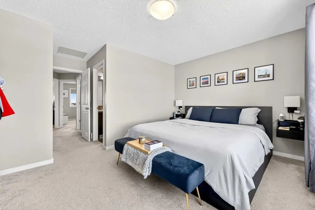 336 Cranberry Circle SE Calgary AB T3M 1E4