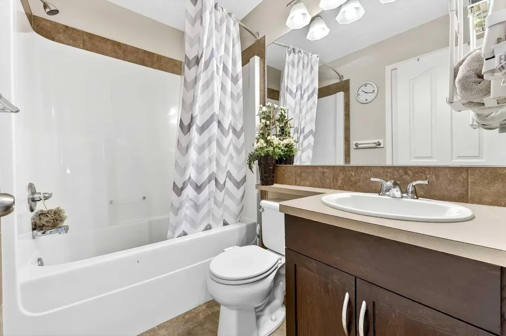 336 Cranberry Circle SE Calgary AB T3M 1E4